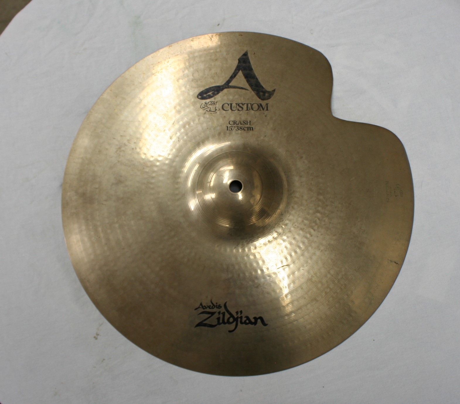 zildjian A custom 15 crash 886 crashed