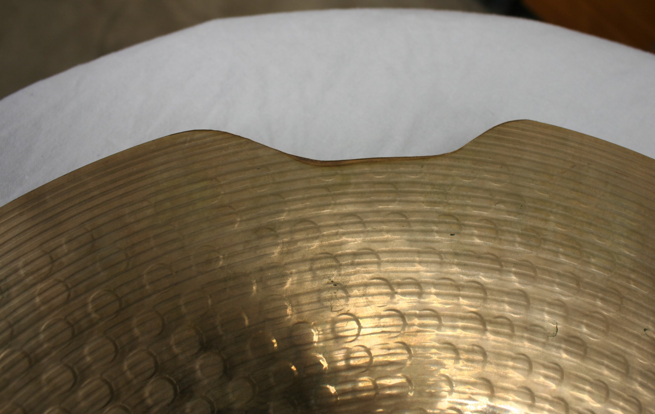zildjian S 18 medium thin crash 1425 crashed