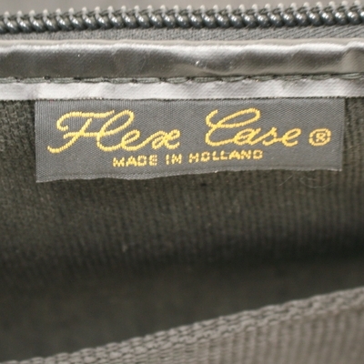 hoes 19 flex case