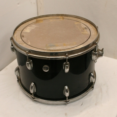 tom 746 slingerland vintage zwart 15 x 10