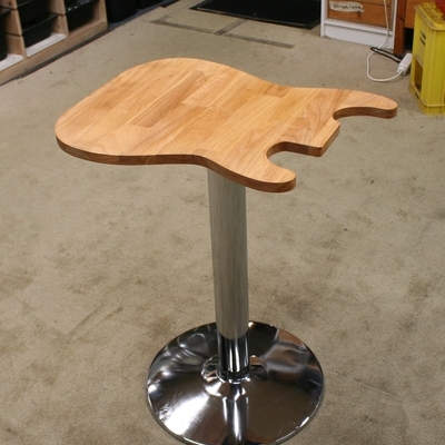 gitaar tafel