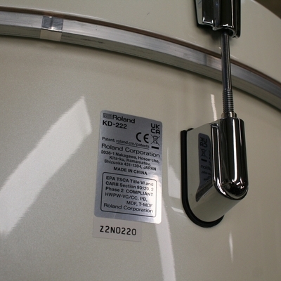 roland bassdrum pearl white 22 inch KD-22-PW