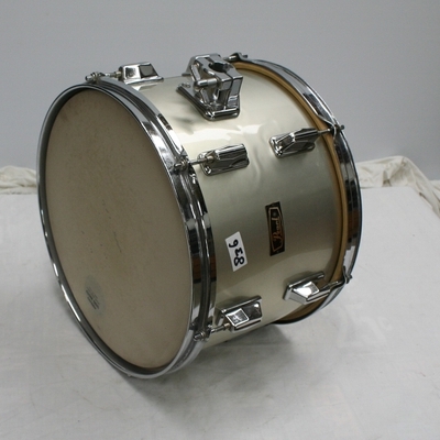tom 836 pearl vintage 13 x 9