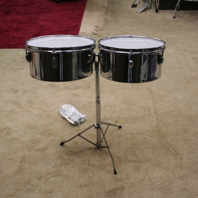 timbaleset vintage merkloos 13 en 14 inch