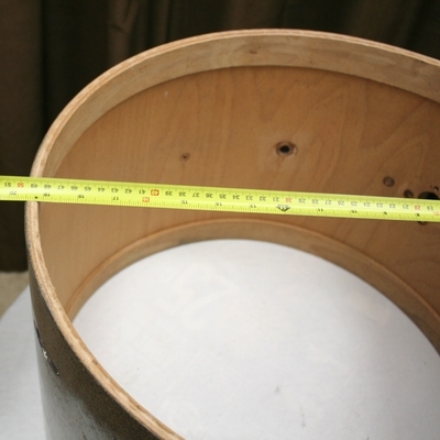 bassdrum merkloos kaal 19.5 x 13 vintage
