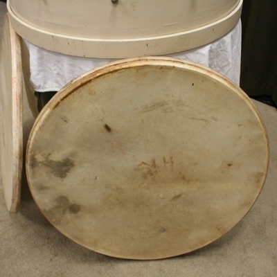 merkloze vintage bassdrum 27,5 x 11,5