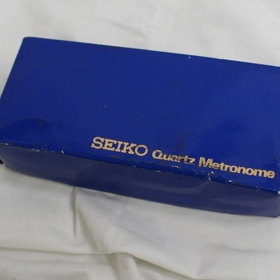 seiko quartz metronoom vintage