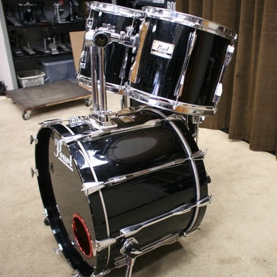 pearl BLX all maple shellset zwart 22/12/13/16