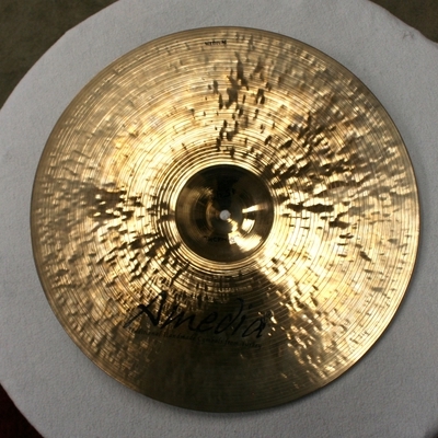 amedia thrace series 18 medium crash 1542