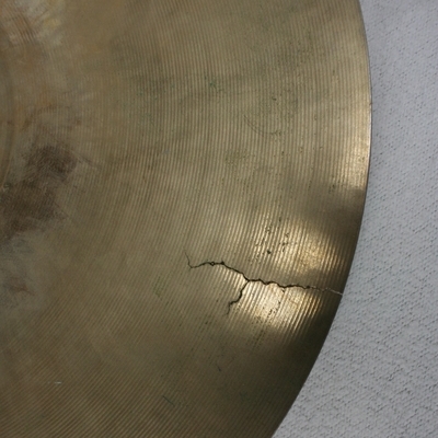 zildjian 15 crash 916