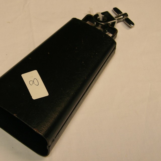Cowbell 8 zwart 16,5 cm