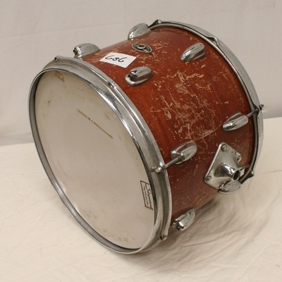 tom 686 slingerland 14 x 10